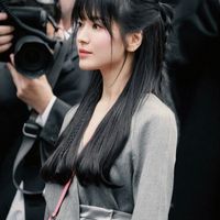 Song-Hye-Kyo-1677125474.jpg?w=1200&h=0&q=100&dpr=1&fit=crop&s=VTe9OMRKi0BF2dl2PnDYqQ