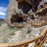 Cueva-de-las-Manos-ivivu-2