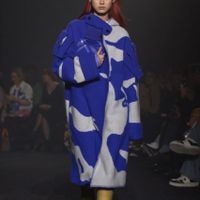 00031-burberry-fall-2023-ready-to-wear-credit-gorunway-2-scaled.jpg