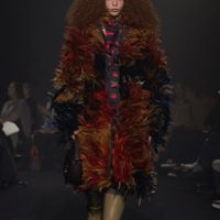00041-burberry-fall-2023-ready-to-wear-credit-gorunway-2-scaled.jpg