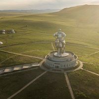 Bảo- tàng- phức -hợp- tượng -Chinggis -Khan-ivivu-1