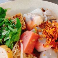 Quán bánh cuốn bán hơn 700 đĩa mỗi ngày