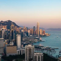 Hong Kong tặng vé máy bay