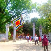 23-04-27-thanh-hoa-le-hoi-den-le-hoan-5.jpg