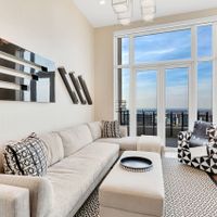 Căn hộ Penthouse đắt đỏ 