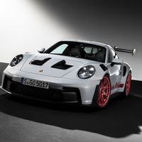 logo mới của Porsche