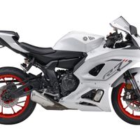 Yamaha YZF-R7 2023