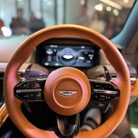 Aston Martin DB12