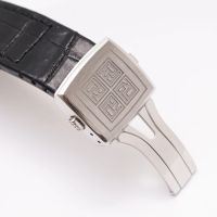 đồng hồ Roger Dubuis 