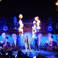 siêu đại nhạc hội 8Wonder