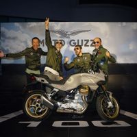 Ra mắt Moto Guzzi V100 Mandello tại khu vực Châu Á Thái Bình Dương