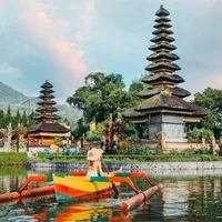 tour du lịch Bali - Đền Ulun Danu