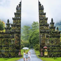 Khám phá tour du lịch Bali từ cổng trời Handara đến đền nước Ulun Dan