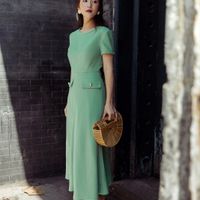 Khả Ngân cùng thời trang Elise