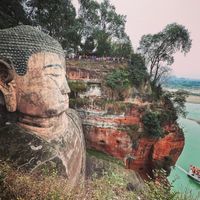 Lạc-Sơn-Đại-Phật-ivivu-2