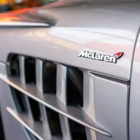Mercedes Benz hợp tác McLaren