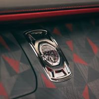 Rolls-Royce La Rose Noire Droptail