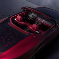 Rolls-Royce La Rose Noire Droptail