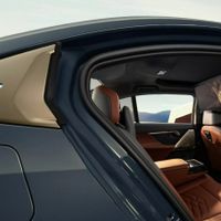 BMW 5-Series 2024 