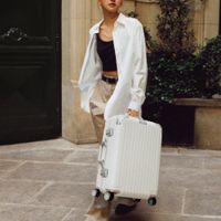 RIMOWA chiến dịch Never Still 4