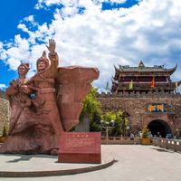 Thành-cổ-Tùng-Phan-ivivu-1