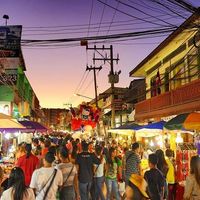 goi-y-nhung-dia-chi-mua-sam-ly-tuong-khi-du-lich-chiang-mai-ivivu-1