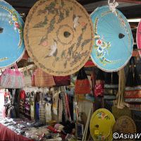 goi-y-nhung-dia-chi-mua-sam-ly-tuong-khi-du-lich-chiang-mai-ivivu-6