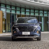 Hyundai Custin