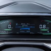 Hyundai Custin