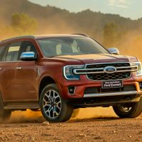 Everest và Explorer tại Việt Nam