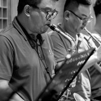 band nhạc cùng Nhạc sĩ Đức Trí