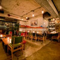 11 địa điểm ăn uống không thể bỏ qua ở Hồng Kông