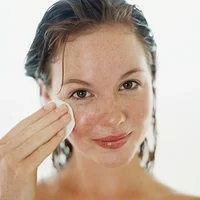 removing-make-up.jpg.png