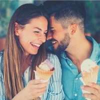 Tập thể hiện tình yêu, bộc lộ cảm xúc là một cách bổ sung số 8 hiệu quả