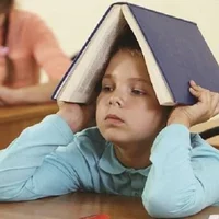 Những đứa trẻ có mũi tên trống 369 thường phát triển chậm về mặt suy nghĩ và tư duy