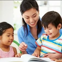 Phụ huynh nên thường xuyên tham gia trao đổi và giải đáp thắc mắc cho con