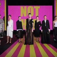 Show diễn Dior Xuân Hè 2024 liên hệ giữa nữ tính và chủ nghĩa nữ quyền