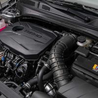 Kia Forte mới giá từ 21.000 USD