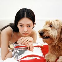 Nhìn lại những chiến dịch quảng bá thời trang ấn tượng của năm 2023