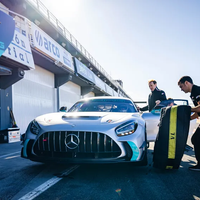 Vạn lý tốc độ - hơi thở của mãnh thú Mercedes-AMG GT2 697 mã lực