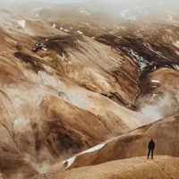Nghỉ dưỡng cắm trại tại vùng cao nguyên sắc màu của Iceland