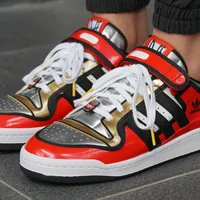Những đôi giày Simpsons và adidas "hot nhất" trong series collab