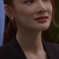 Nhã Phương được khen có tạo hình đỉnh nhất sự nghiệp