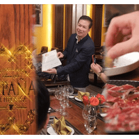 đùi heo muối Iberico