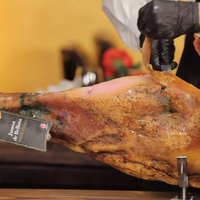 đùi heo muối Iberico