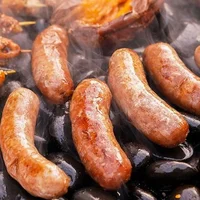 Lạp xưởng nướng đá - món ăn đang làm giới trẻ "mê mẩn" chứa bao nhiêu calo, ăn nhiều tiềm ẩn những nguy hại gì?