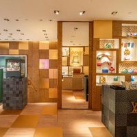 Louis Vuitton khoác áo mới đón chào BST đầu tay của Pharrell Williams