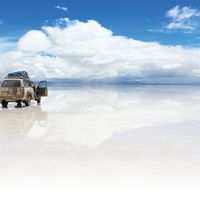Láng giềng Việt Nam liên tiếp thấy 
