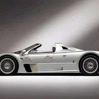 "Chim ưng" Mercedes CLK GTR Roadster 622 mã lực