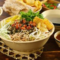 Đặc sản cơm hến Huế nổi tiếng của cố đô Việt Nam